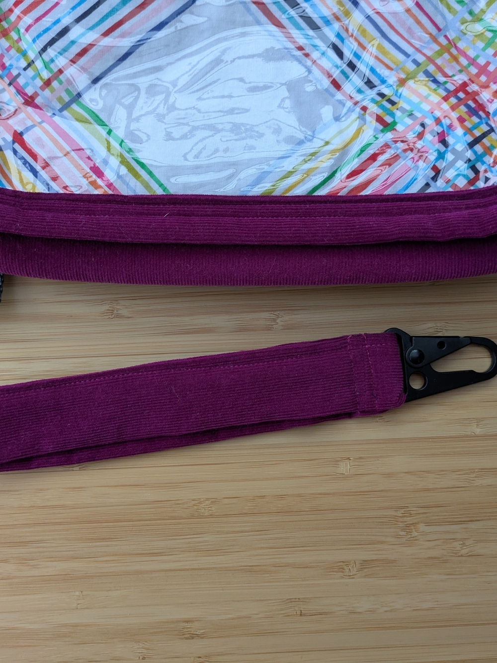 Handlebar Bag in Rainbow Stripes - Picture 6 of 7